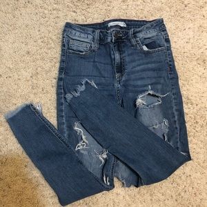 ripped skinny jeans